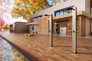 IMEX Doccia solare da piscina in acciaio S316 color beige con serbatoio in alluminio da 39 litri e diffusore anticalcare modello Alaska