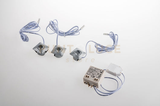 INCASSO LED ASSO SILVER QUADRATO 1,2W 300LM 4000K 3,2X3,2X2,2CM 3 PEZZI