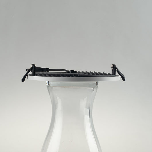 INCASSO LED PLUS BIANCO 20W 2200LM CCT 3000K / 4000K / 6000K IP44 17X2,5CM