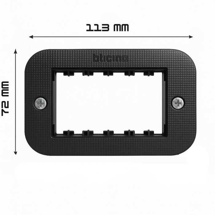 Bticino living now supporto con valva di protezione per placche modulari *** numero posti 3 moduli, confezione 1