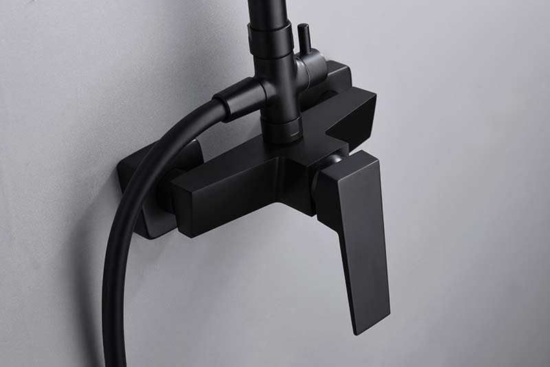 IMEX Colonna doccia monocomando nero opaco in acciaio inox e ottone con asta estensibile soffione extra piatto 20x20 cm anticalcare supporto regolabile cartuccia ceramica Ø35 mm tubo flessibile 1