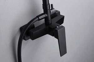 IMEX Colonna doccia monocomando nero opaco in acciaio inox e ottone con asta estensibile soffione extra piatto 20x20 cm anticalcare supporto regolabile cartuccia ceramica Ø35 mm tubo flessibile 1