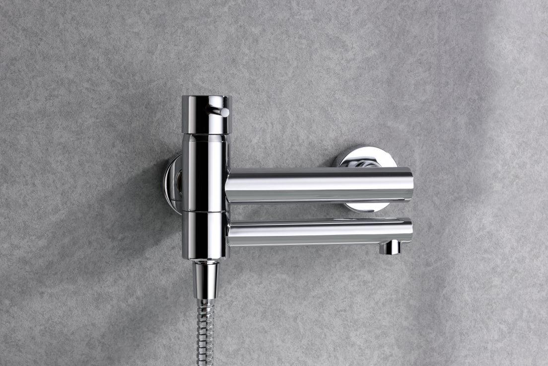 IMEX Miscelatore vasca-doccia cromato in ottone e zama, tubo flessibile metallo 1,8 m, supporto ABS, maniglia doccia rotonda, cartuccia ceramica Ø35 mm - Modello Milos Stick (Imex-BDYS045-4)