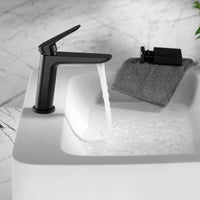IMEX Miscelatore lavabo monocomando corpo in ottone e zama nero opaco, cartuccia ceramica Ø25mm, aeratore ultrasottile, tubi flessibili 3/8 inclusi, serie BELGICA - modello Imex-BDZ044-1NG