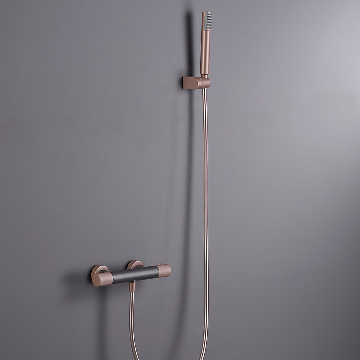 IMEX Miscelatore doccia termostatico in ottone grigio opaco/champagne, supporto maniglia in ABS, tubo flessibile in PVC, maniglia rotonda a 1 posizione, cartuccia termostatica TURN CLEAN SYSTEM - Mode