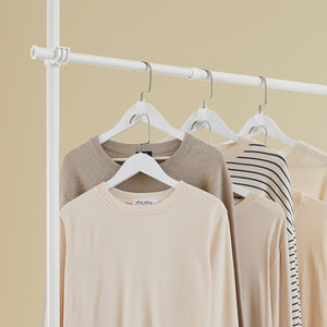 SoBuy KLS03-II-W Telescopic Appendiabiti da Terra, Robusto Stand Appendiabiti con Aste, Armadio Aperto Regolabile per Camera da Letto, Bianco