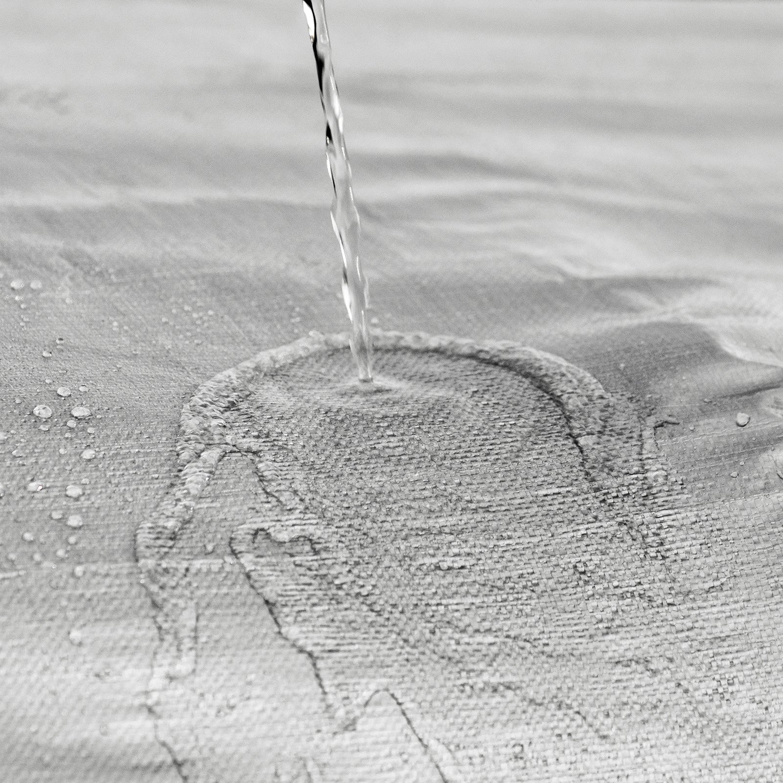 Tenda per Bicicletta Impermeabile Protezione UV Tenda da Garage per Biciclette Tenda Multiuso da Giardino in Colore Argento 159x219x165 cm, KLS11-L