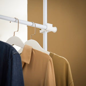 Cabina Armadio componibile da angolare Organizzazione Guardaroba con 1 asta appendiabiti e 3 ripiani L97xP24xA(193-262) cm Bianco-Naturale KLS14-WN