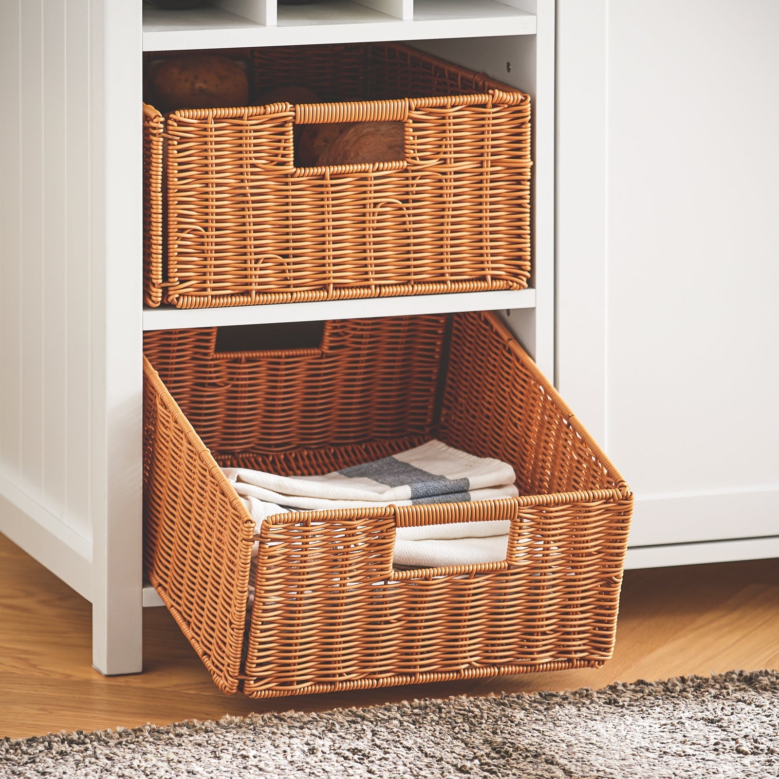 Isola Cucina Con 2 Cestelli In Rattan Mobile Da Cucina Mobile Credenza Tavolo Da Bar Buffet Bianco 120x56x90cm KNL05-W SoBuy