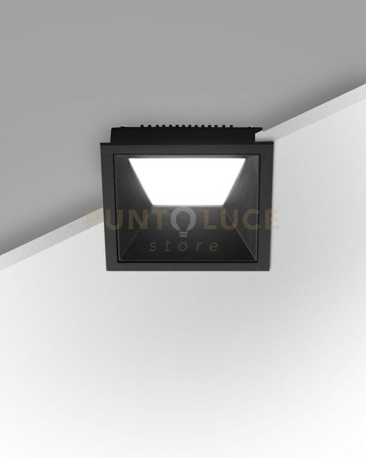 KRIS FARETTO INCASSO QUADRATO ASIMMETRICO NERO 3000K 930LM 8W DIMMERABILE