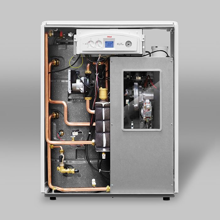 Caldaia a Basamento Unical KUTter B 28 Metano\Gpl Low NOx con Accumulo 50 Lt Completa di Kit Scarico Fumi
