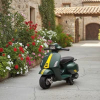 Moto Elettrica per Bambini con Licenza Vespa, Batteria Ricaricabile 6V, Rotelle e Luci, Età 2-6 Anni, Verde Scuro