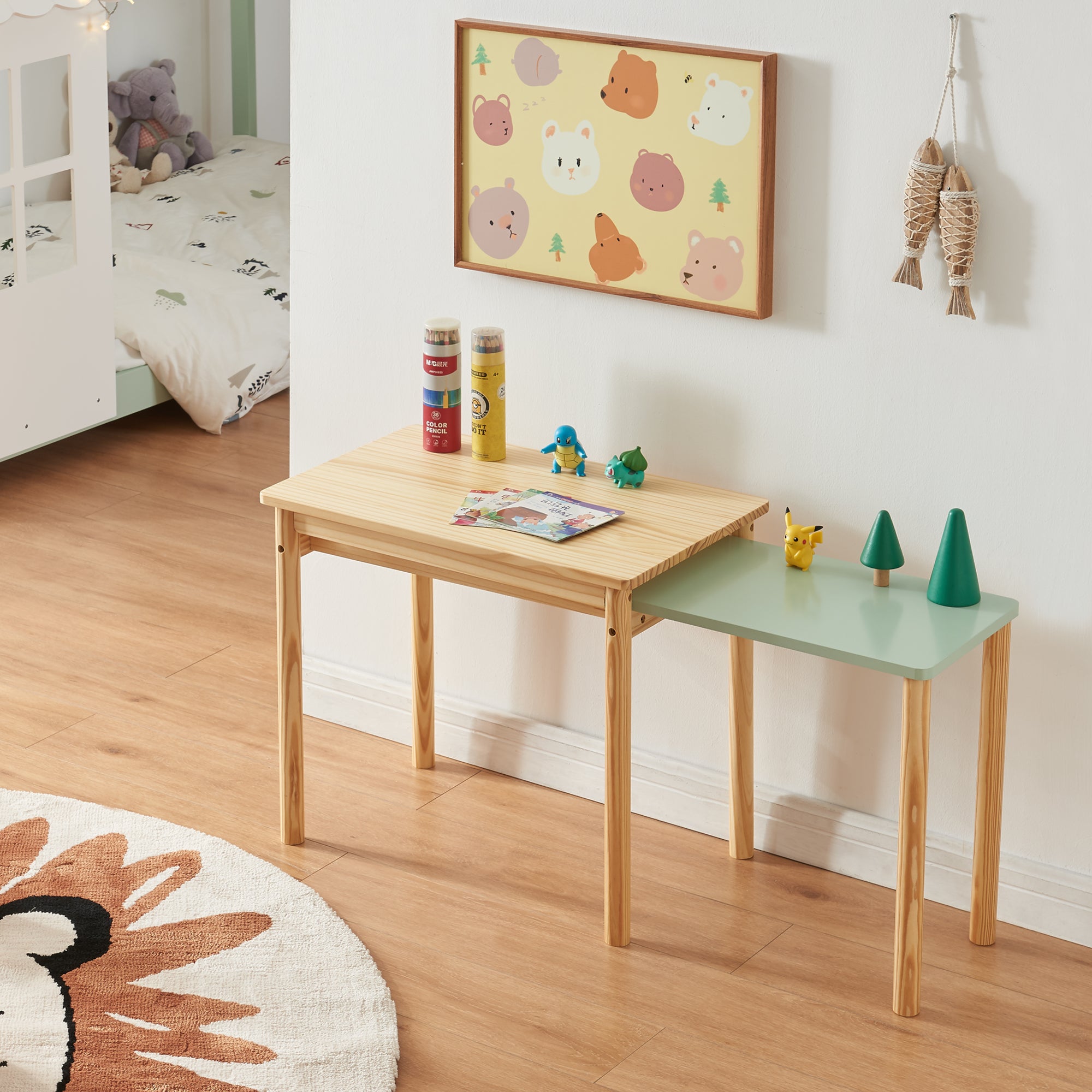 Tavolo per Bambini Skellefteå con Piano Estraibile - Legno Naturale / Menta Verde [en.casa]