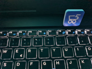 Kit 2 Sticker adesivi universali per tastiera in lingua Italiana IT universale per ricondizionare Dell Lenovo Hp Fujitsu Asus Acer