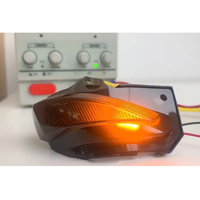 Kit Freccia Led Specchietto Retrovisore Dinamico Sequenziale Toyota Corolla Dopo 2019 Lente Fume Arancione