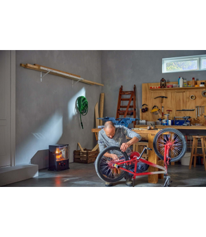 Stufa a combustibile R 4224 S TC-2 nero, ambienti fino a 85 m3, potenza kW 2,4, no elettricità , pompa a mano inclusa