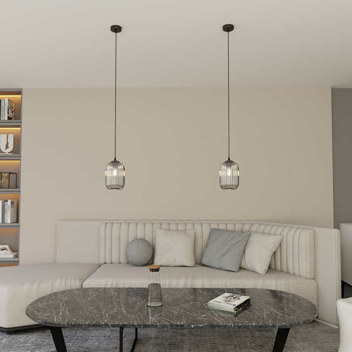 Sospensione 1 Luce Selene In Acciaio Nero E Vetro Plissettato Fumè