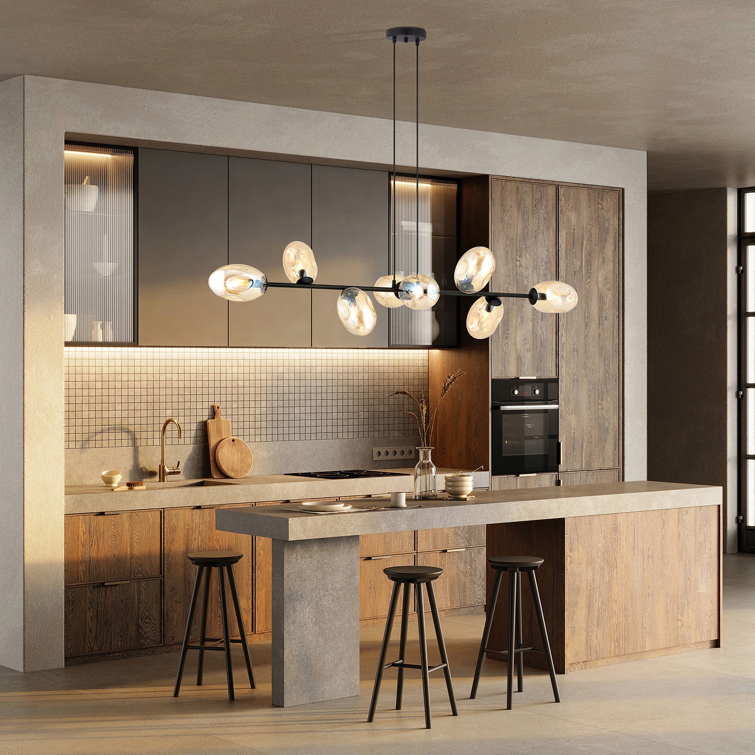 Sospensione Contemporanea 8 Luci Giasone In Acciaio Nero E Vetro Ambra