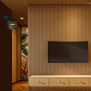 Applique Contemporanea 1 Luce Enea In Metallo Nero E Oro