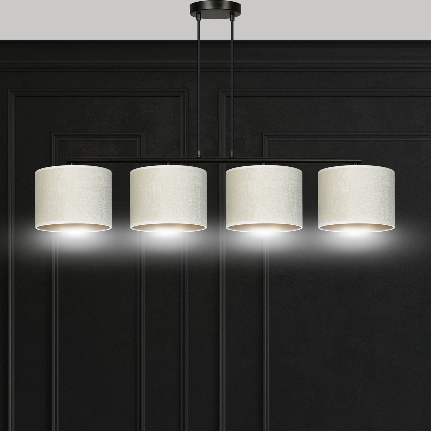 Lampadario 4 Luci Ganesha In Acciaio Nero E Paralumi In Tessuto Beige