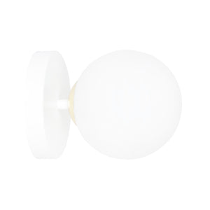 Applique A 1 Luce Vishnu In Acciaio Bianco E Sfera In Vetro Bianco E Oro