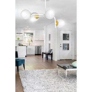 Lampadario 4 Luci Kalf Acciaio Bianco A Bracci Curvi E Sfere Vetro Opalino E Oro