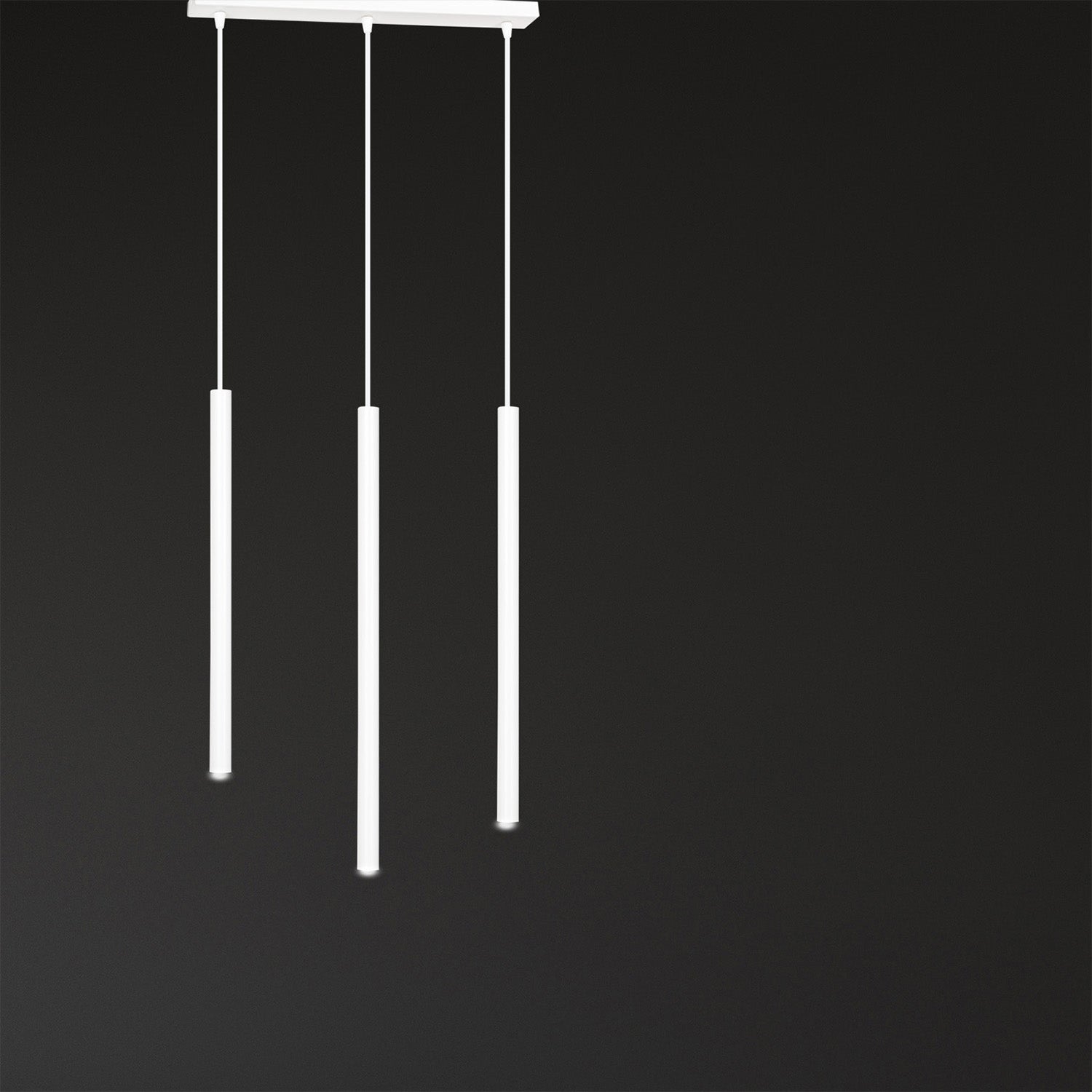 Lampadario 3 Luci Moderno Shu Acciaio Bianco E Paralumi A Cilindri Sottili