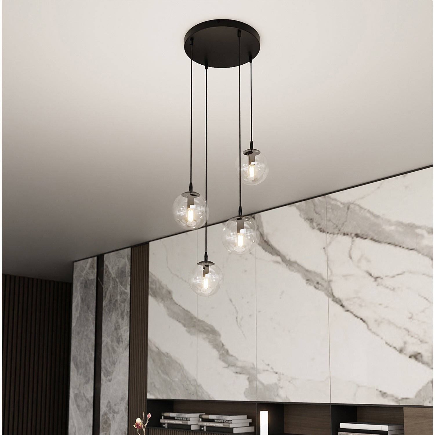 Sospensione 4 Luci Kali In Acciaio Nero Base Tonda E Sfere In Vetro Trasparente