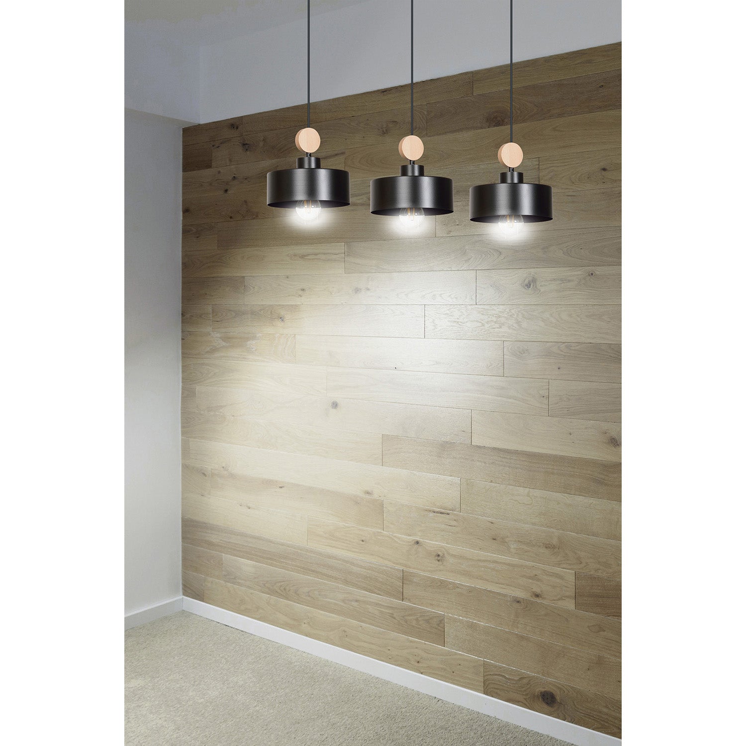 Lampadario 3 Luci Zhurong In Acciaio Nero E Paralumi Con Legno Naturale