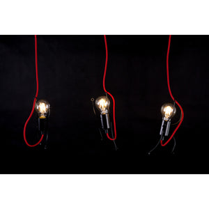 Sospensione 3 Luci Moderna Isotta In Acciaio Nero E Cavi Rossi A Figura Umana