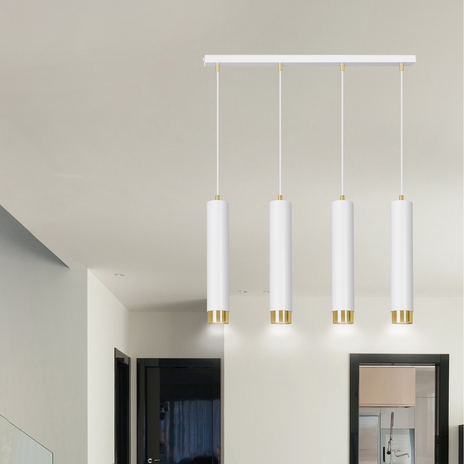 Lampadario 4 Luci Brunilde In Acciaio Bianco E Tubolari In Bianco E Oro