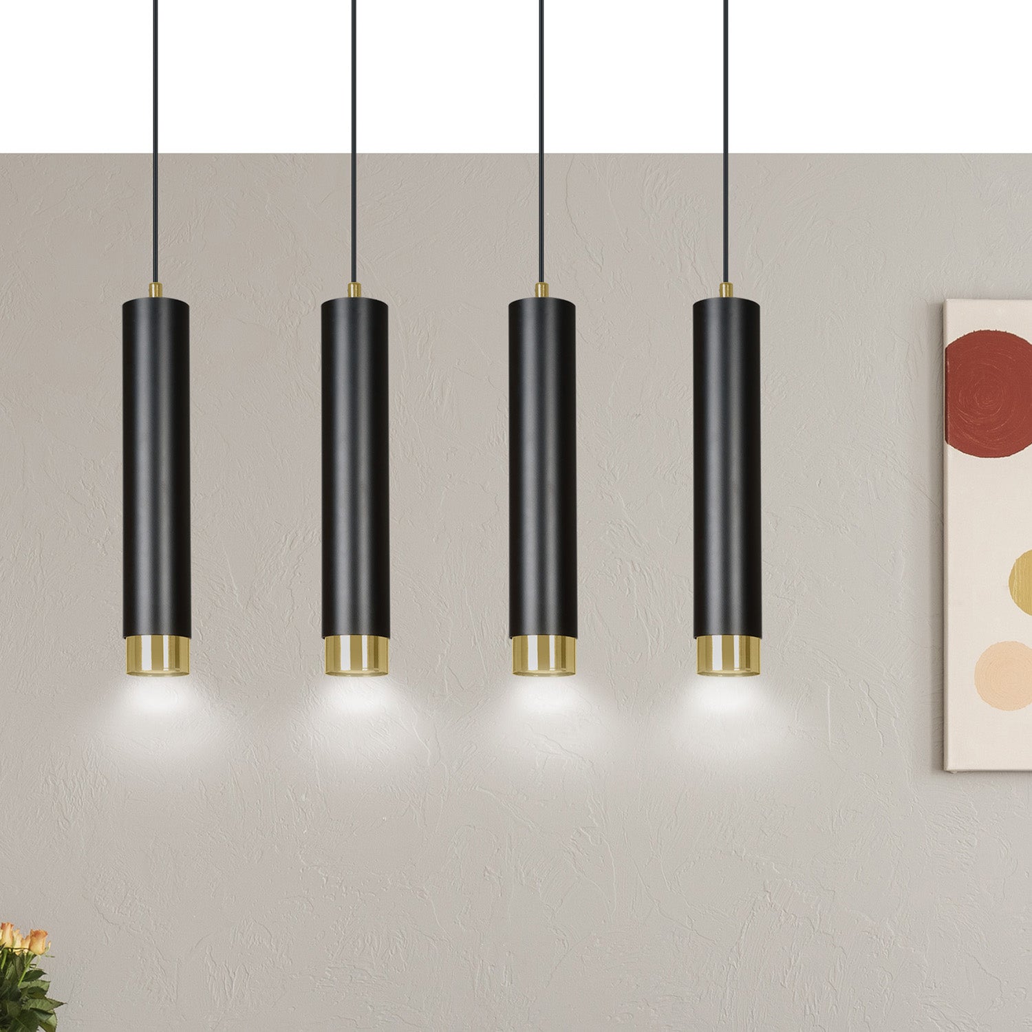 Lampadario 4 Luci Brunilde In Acciaio Nero E Tubolari In Nero E Oro