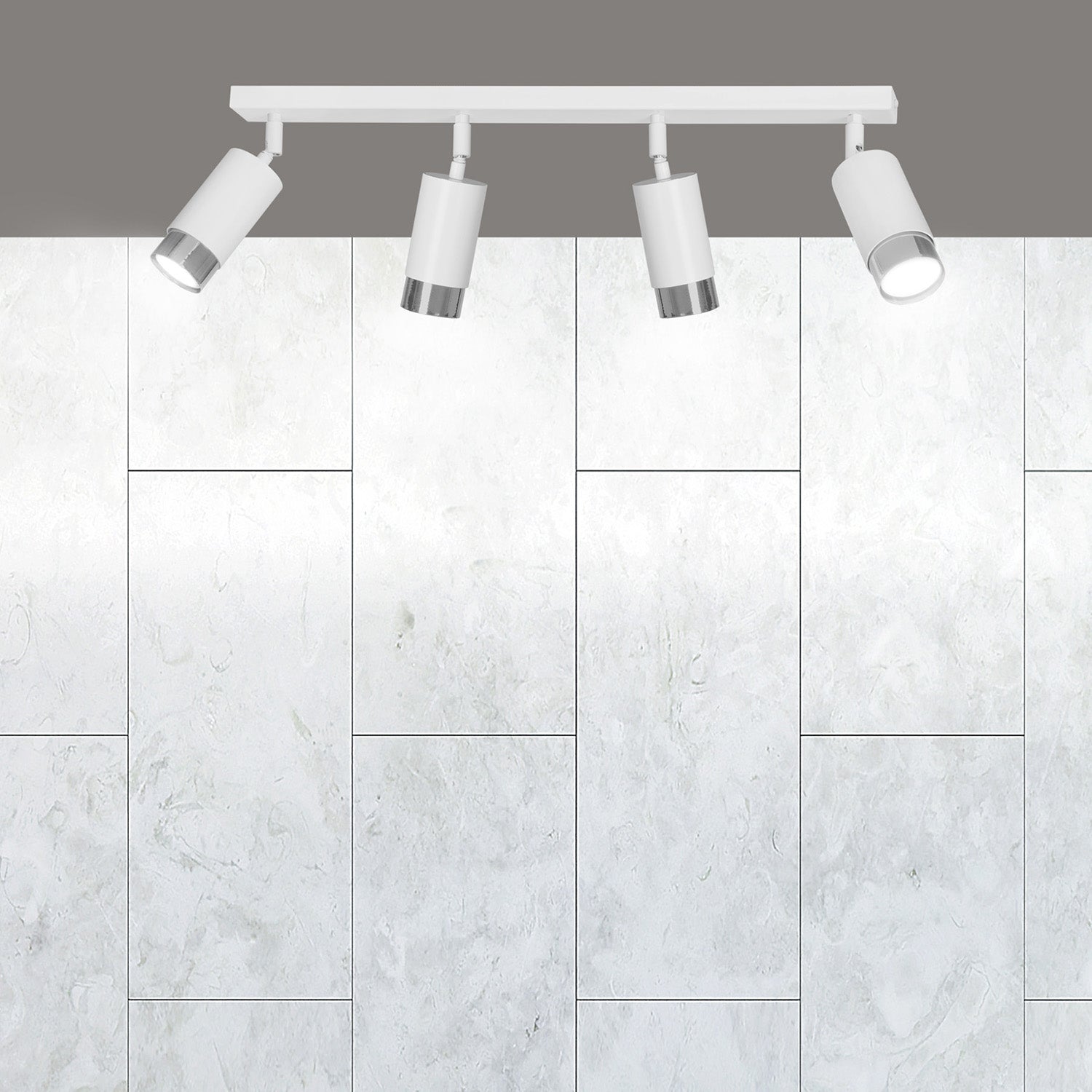 Plafoniera 4 Luci A Faretti Orientabili A Cilindro In Acciaio Bianco E Cromo