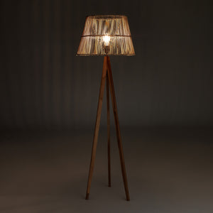 Lampada da terra in rattan beige struttura in teak