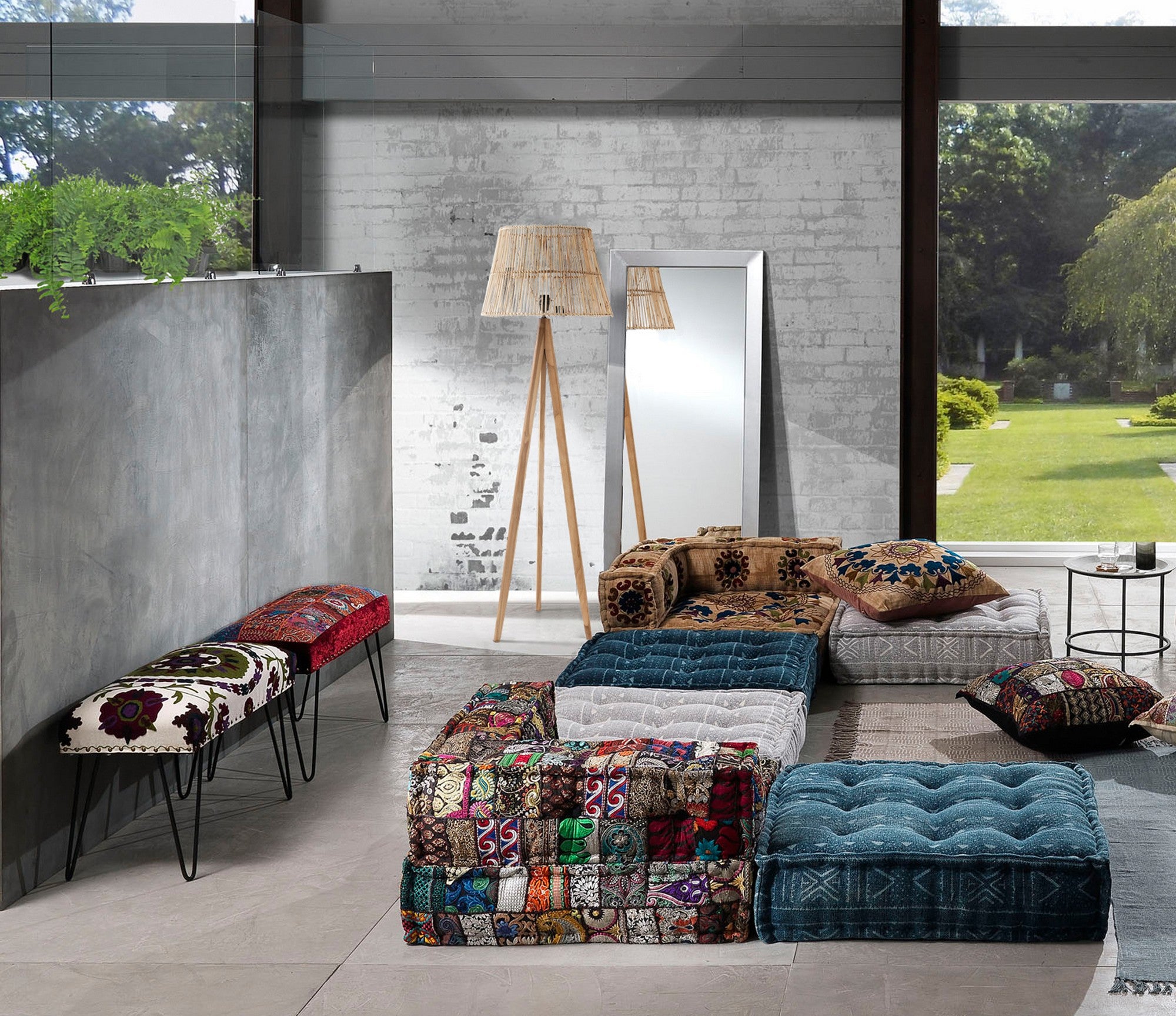 Lampada da terra in rattan beige struttura in teak