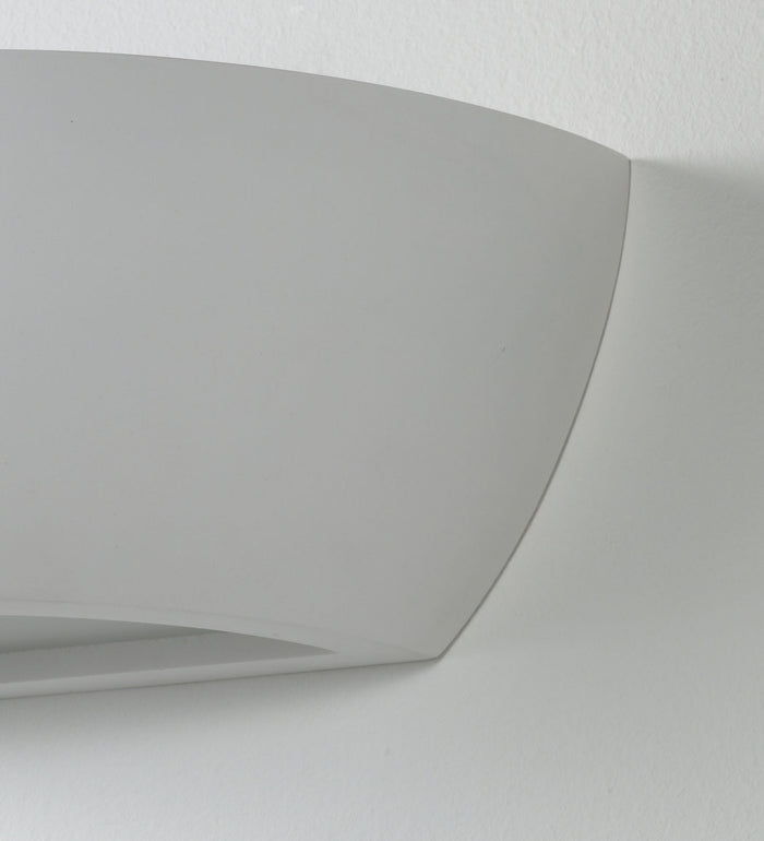 Applique in ceramica bianca cm. L31,5 x P16 x H11