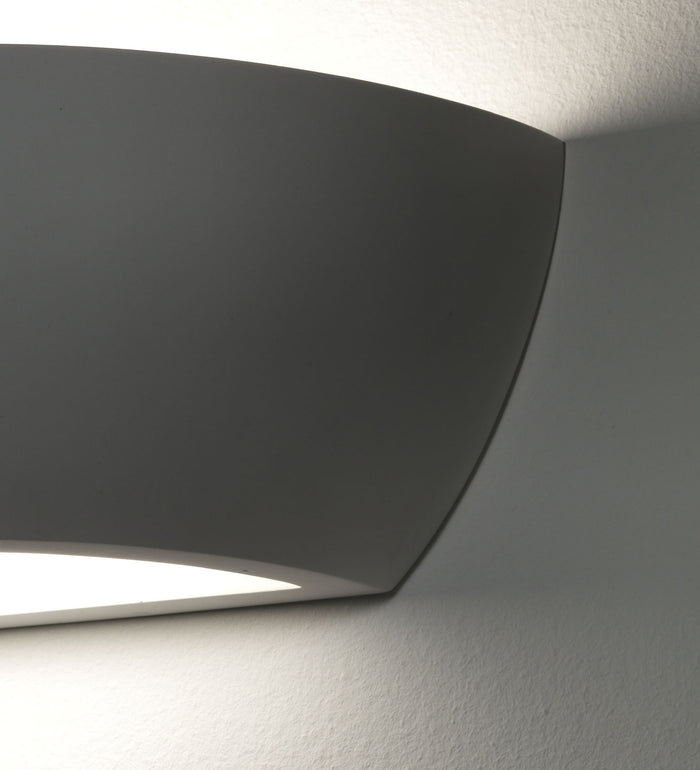 Applique in ceramica bianca cm. L31,5 x P16 x H11