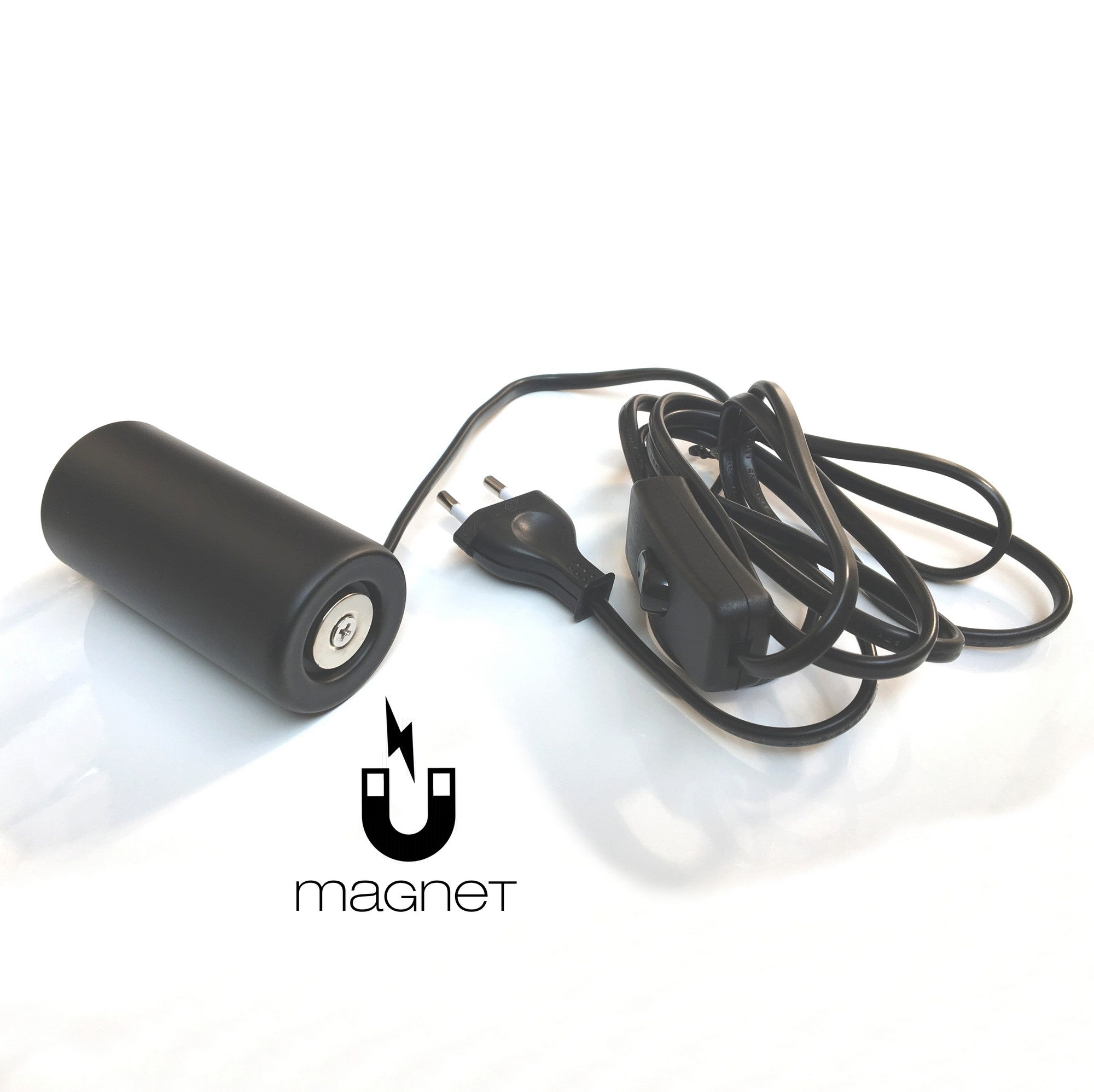 Lampada in metallo nera cm. L.50 x P.16 x H.12