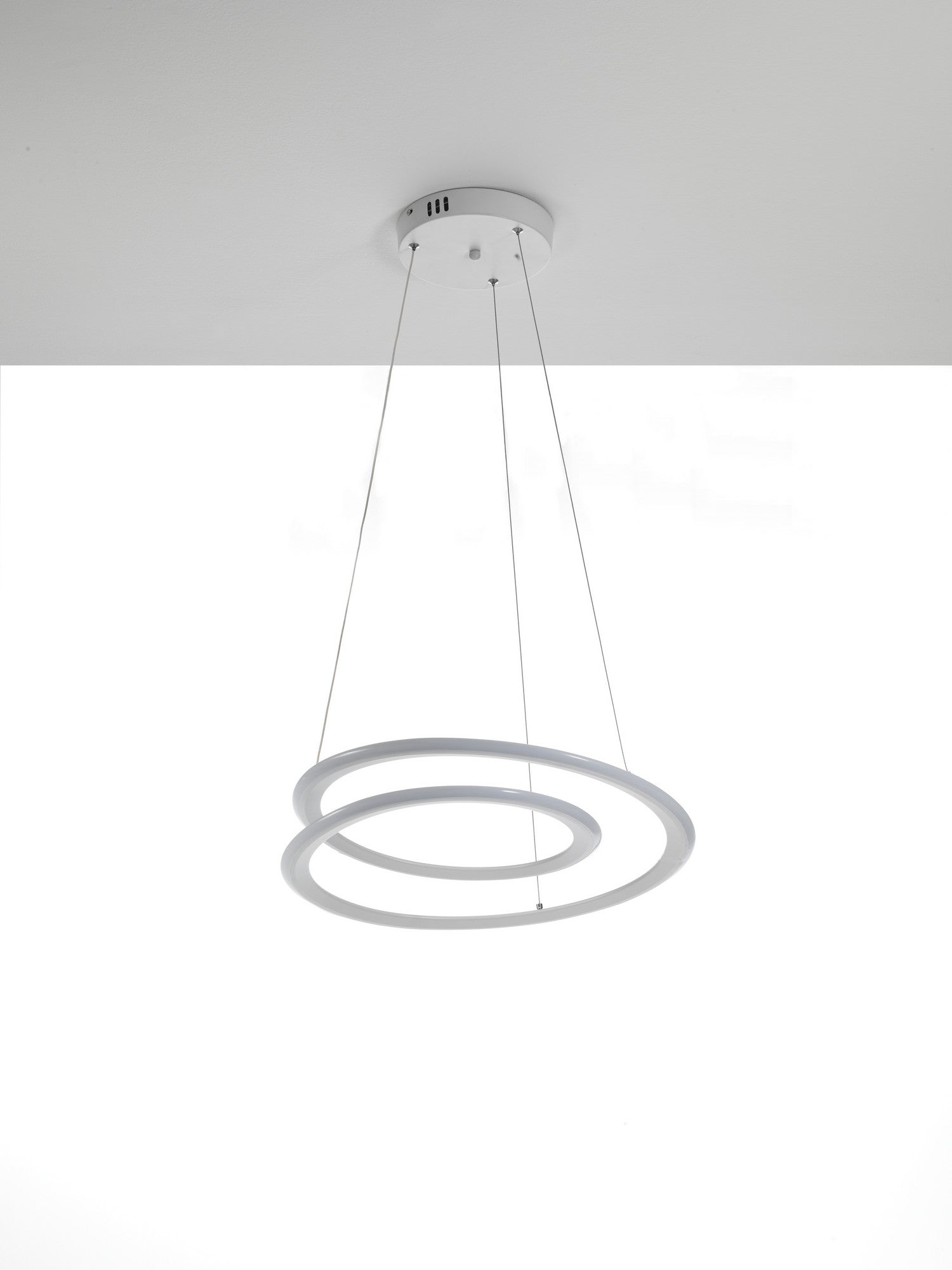 Lampadario in polipropilene bianco opaco cm H.165 x Ø.50