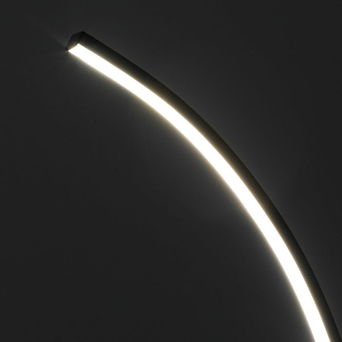 Lampada da tavolo in alluminio verniciato nera cm H.58 x L.15 x P.28