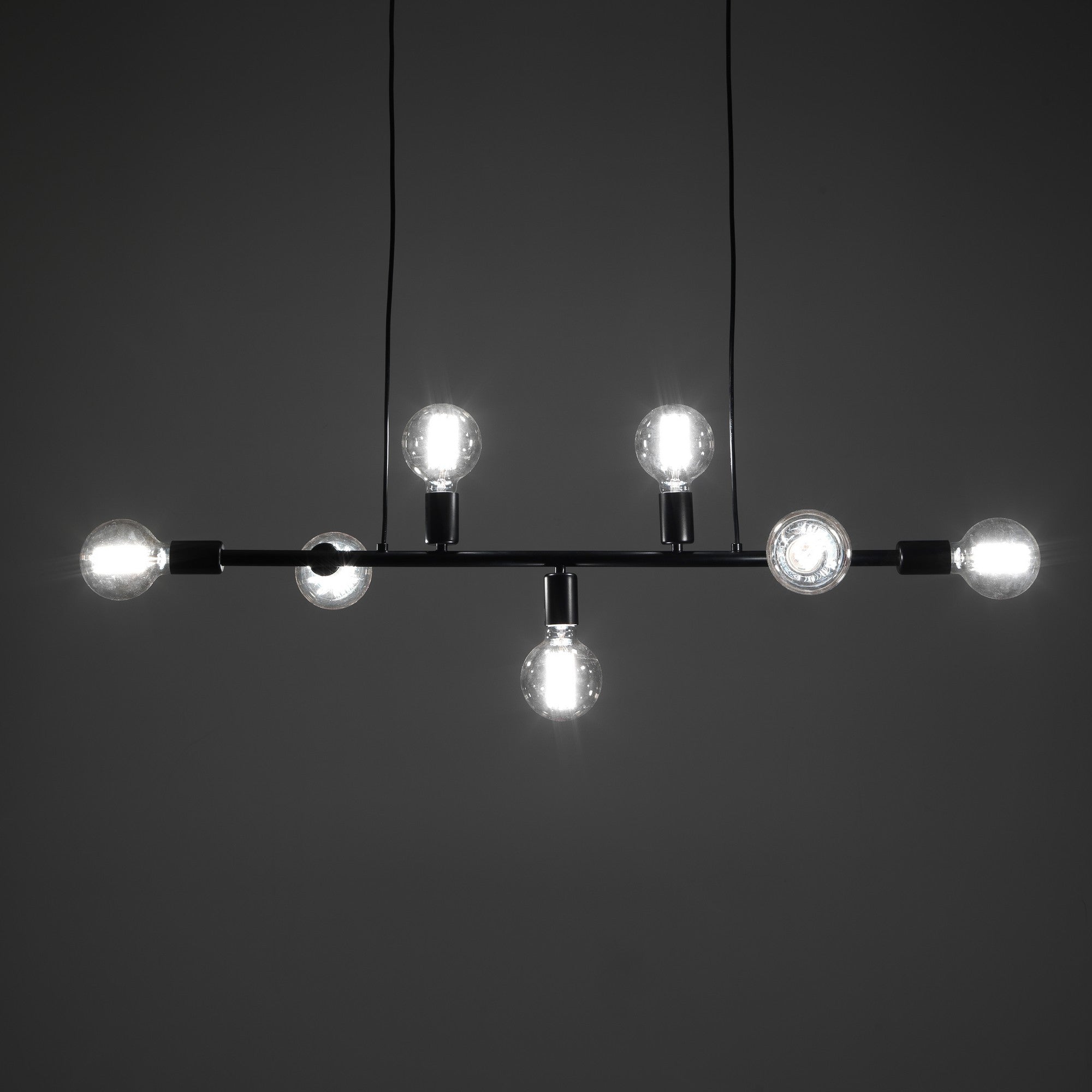 Lampadario in acciaio nero cm. L.92 P.9 H.9