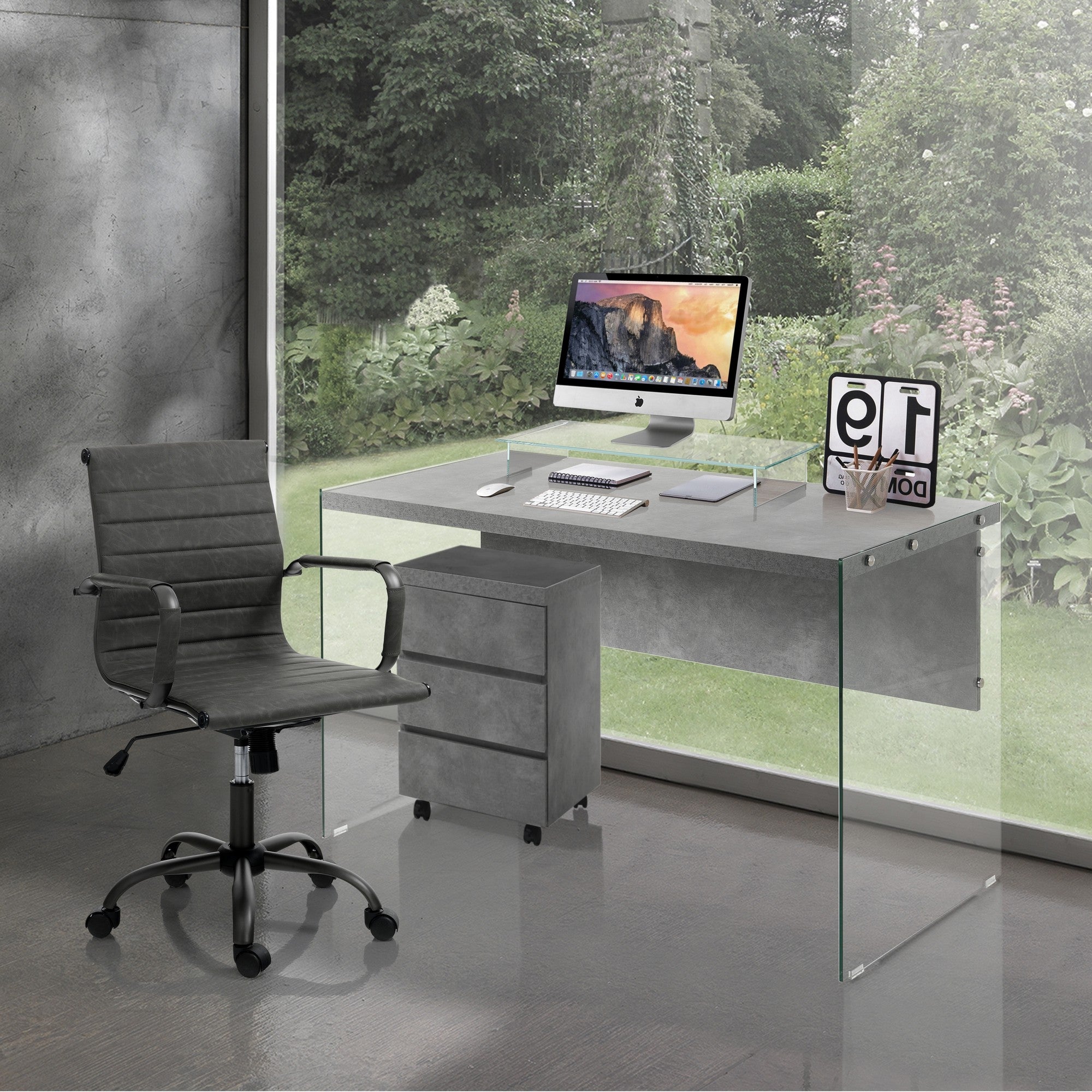 Poltrona da ufficio in pelle sintetica grigia cm H.89/97 x L.54 x P.60