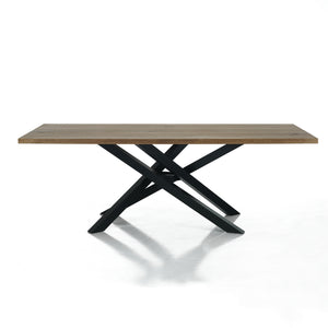 Tavolo IPSI in legno rovere con struttura in metallo nero