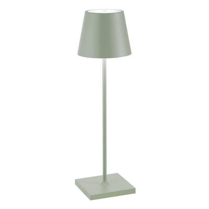 Lampada a led da tavolo Poldina Pro Verde Salvia ricaricabile e dimmerabile con batteria fino a 12 ore. Da uso esterno IP65