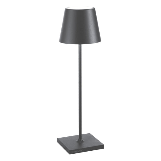 Lampada a led da tavolo Poldina Pro Grigio scuro ricaricabile e dimmerabile con batteria fino a 12 ore. Da uso esterno IP65