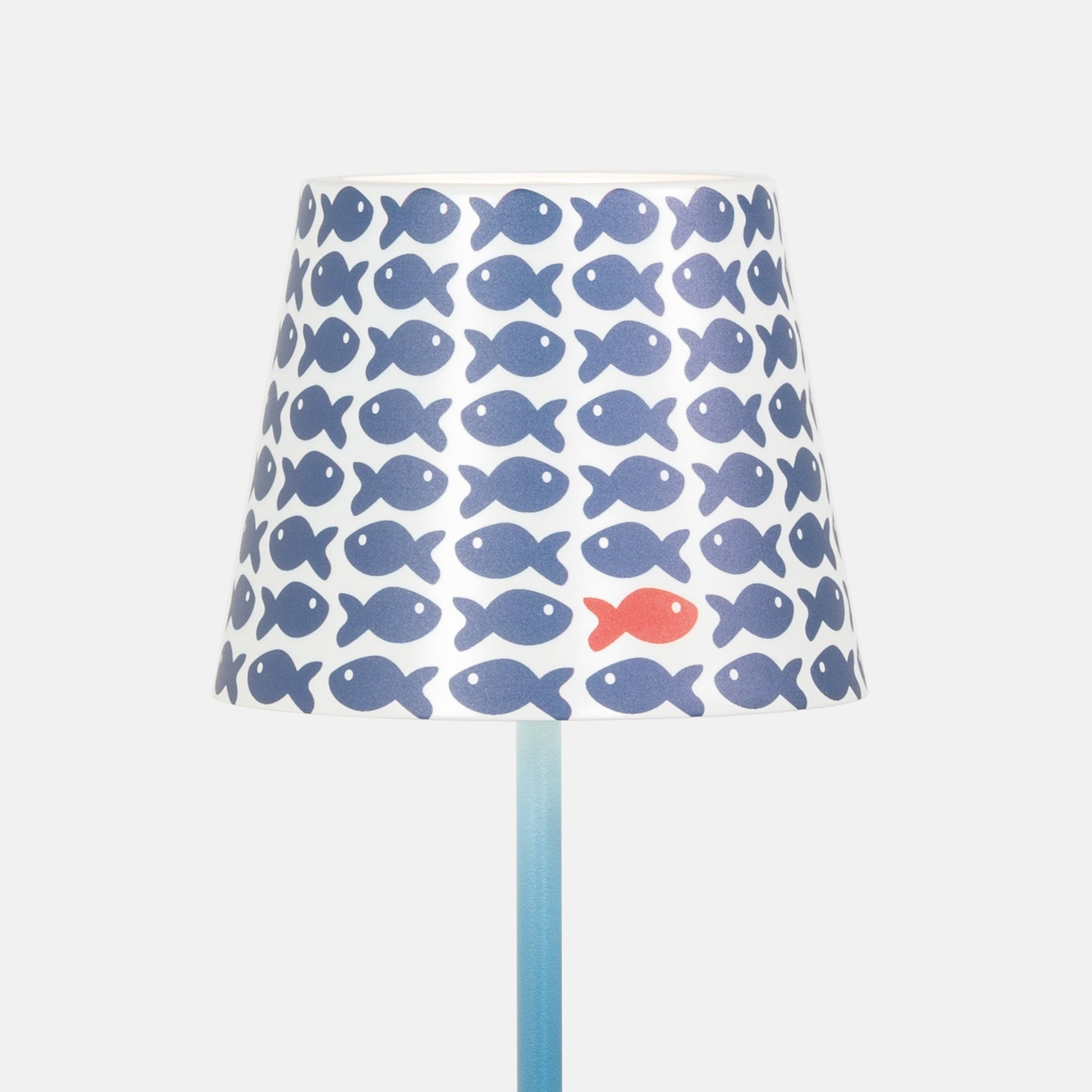 Lampada a led da tavolo Poldina Pro Blu Avio ricaricabile e dimmerabile con batteria fino a 12 ore. Da uso esterno IP65