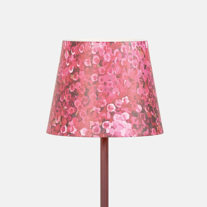 Zafferano Lampada a led da tavolo Poldina Pro Bordeaux ricaricabile e dimmerabile con batteria fino a 12 ore. Da uso esterno IP65