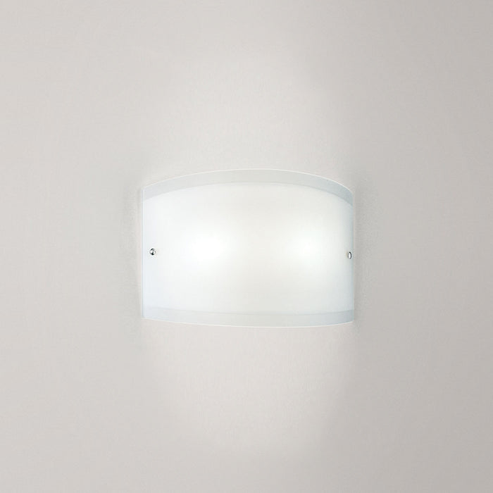 Applique Lecce in vetro satinato bianco 27x12cm, 1 luce E27 max 42W, IP20, Lampada da muro e montatura metallo con dettagli cromo, lampadina esclusa