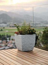 Vaso Quadrato Effetto Pietra Lithos, Auto Irrigante Con Serbatoio D'acqua - Dimensioni: 40 cm coloreBianco LITHOS40BIANC