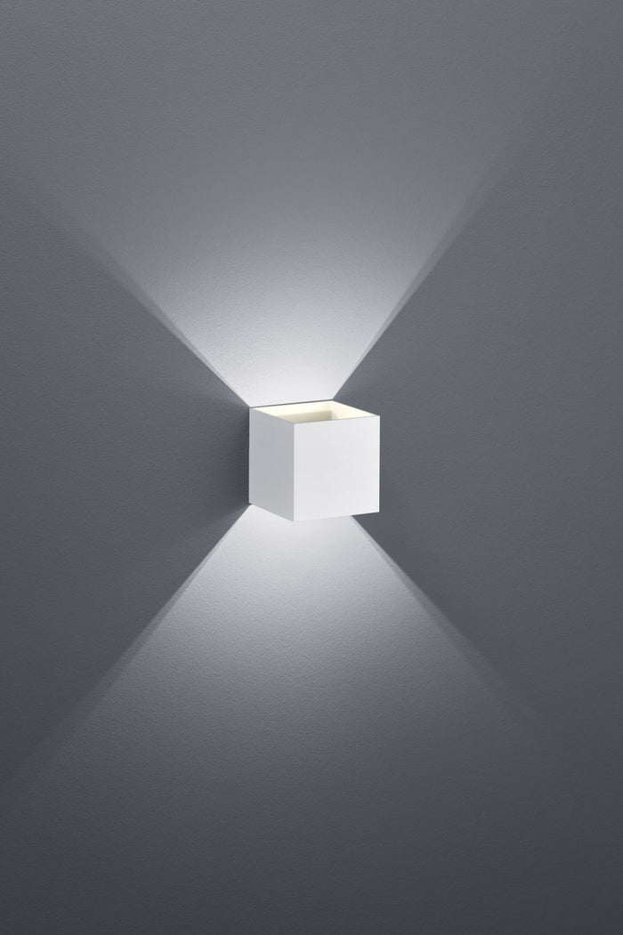 LOUIS APPLIQUE LED 4,3W 430lm, 3000K CUBO BI-DIREZIONALE COLORE BIANCO H.10CM